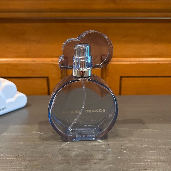 EMPTY Ariana Grande Cloud Perfume 1.7 oz Bottle - Picture 6 of 7
